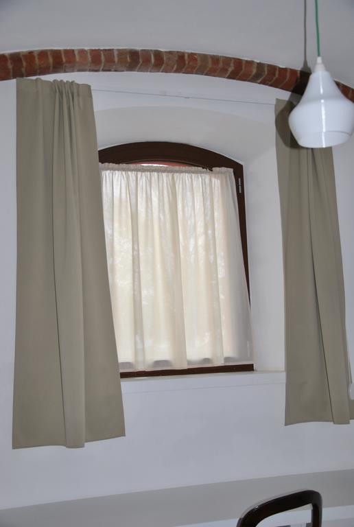 Agriturismo Mascudiera Fiorenzuola dʼArda Rom bilde