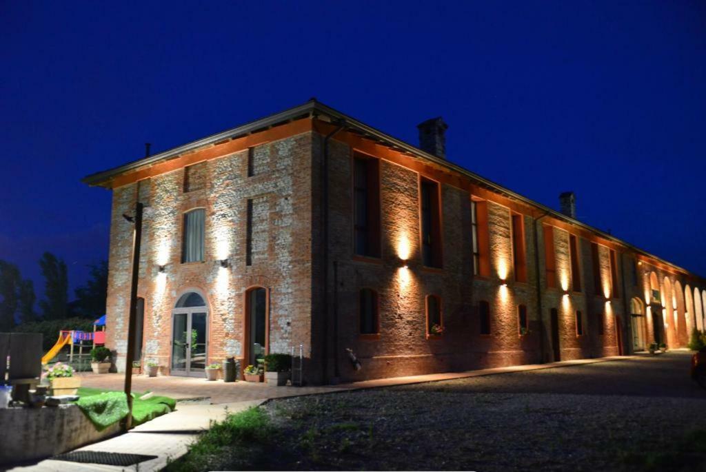Agriturismo Mascudiera Fiorenzuola dʼArda Eksteriør bilde